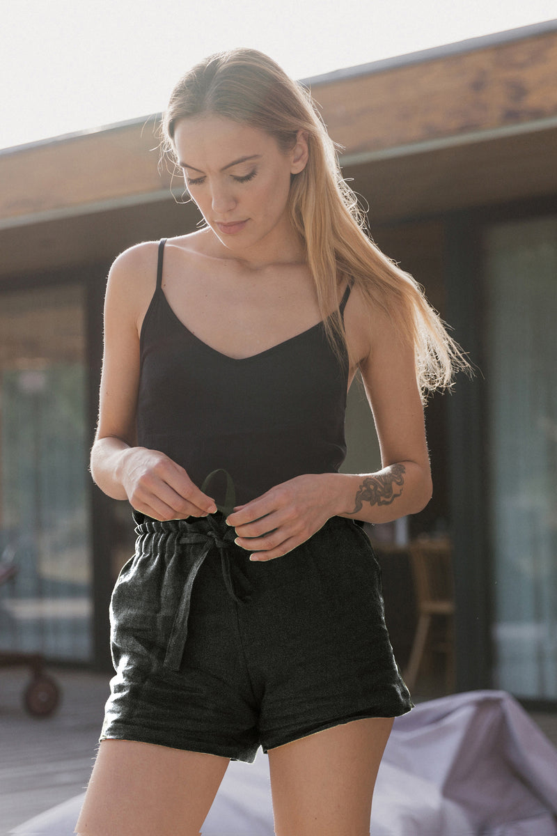 Short en lin doux « Luana » Encre Noire 
