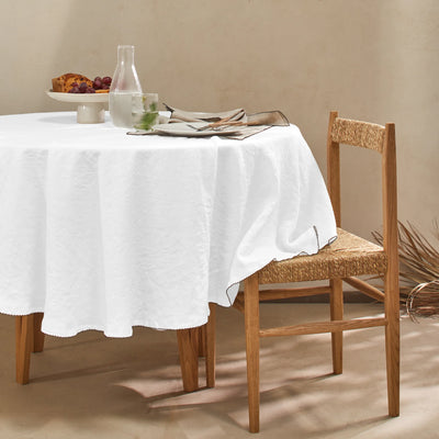 Nappe ovale sur mesure en lin lavé bord crochet blanc optique