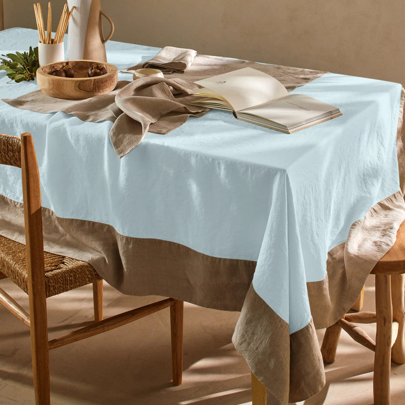 Nappe Pure Lin avec bordure contrastée bleu glacier