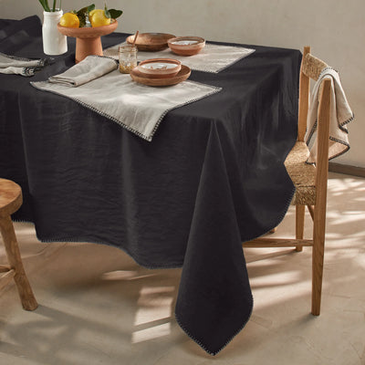 Nappe rect. point de cheval en lin lavé noir