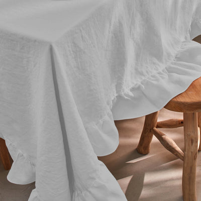 Nappe en lin rectangulaire sur mesure  à volants gris minéral