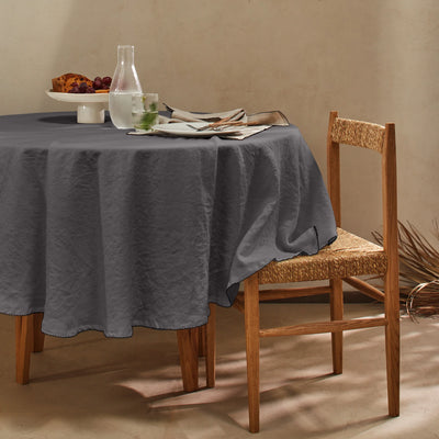 Nappe ovale sur mesure en lin lavé bord crochet gris plomb