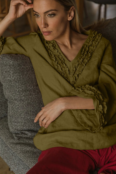 Robe de nuit courte en lin lavé à mini volants vert olive