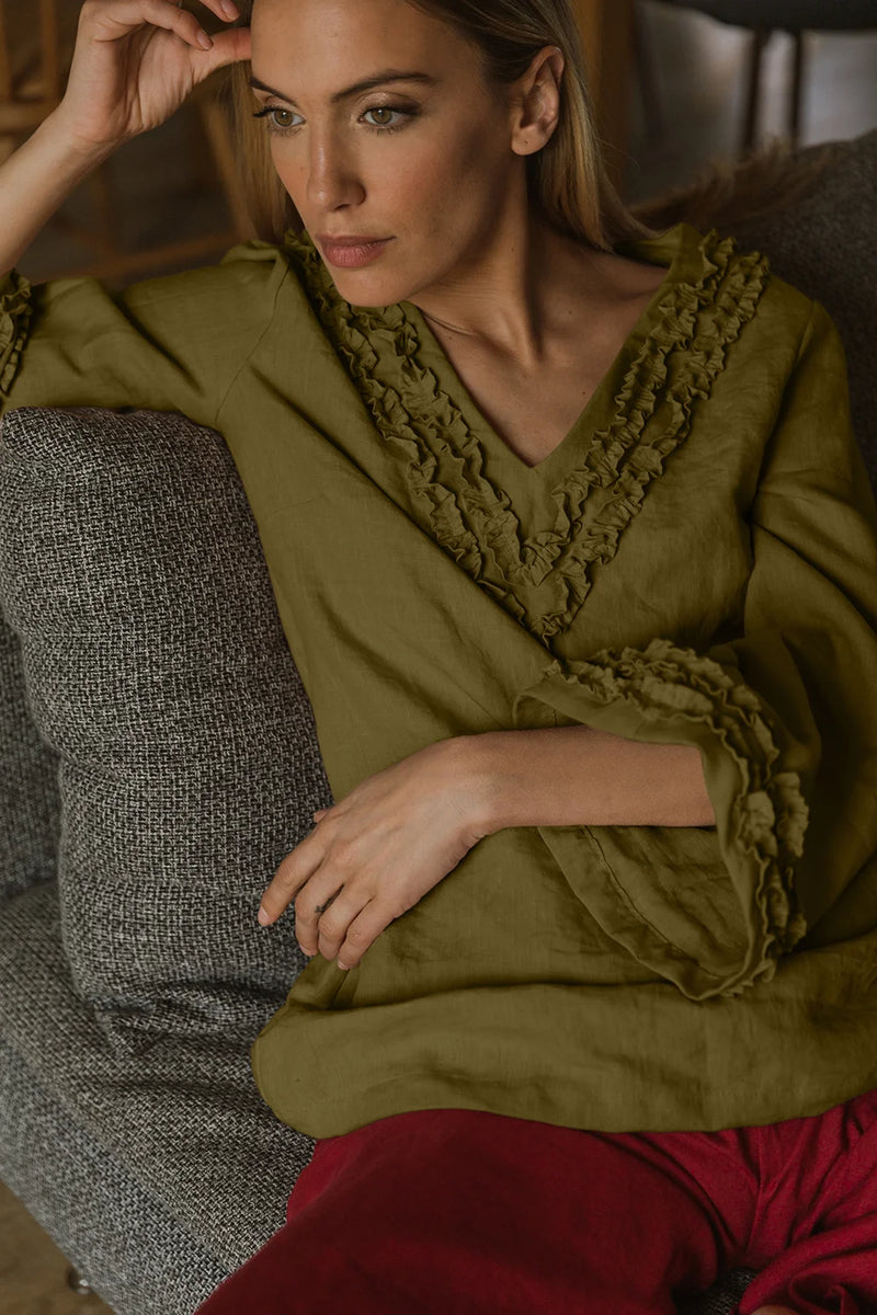 Robe de nuit courte en lin lavé à mini volants vert olive