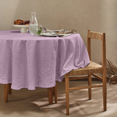 Nappe ronde en lin lavé bord crochet lilas