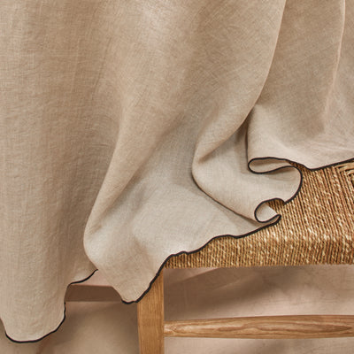 nappe ronde en lin lavé "bourdon" sur mesure naturel