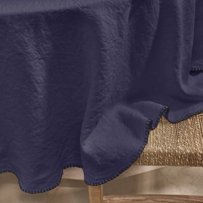 Nappe en lin ronde sur mesure avec point de cheval bleu nuit